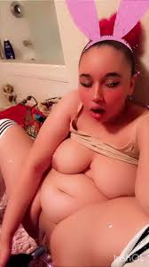 tavşan kız öğrenci onu amcık ile oynuyor Porno 7DAK farkıyla izle