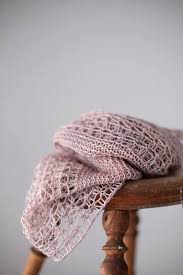 If you want to know how to knit a leaf shape, if you want leaf lace knitting patterns, small knitted leaves or even lace panel stitch with a diamond shape. Too Hot To Knit Try These Simple Quick Knits For The Summer Woolenberry