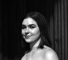 Heather Munch's Instagram, Twitter & Facebook