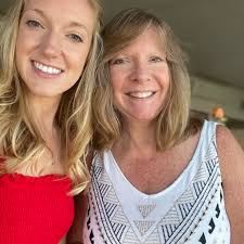 Can I drop off luggage at airport early?