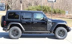 Jeep Wrangler La Version Hybride Rechargeable Testee Aux Etats Unis Jeep Wrangler Jeep Voiture Hybride Rechargeable