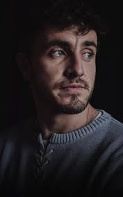 Huśtawka na skraju lasu