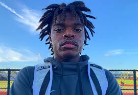 Alabama transfer and 2024 WR Cai Bates fitting right in at Edgewater