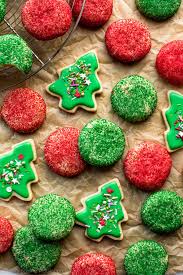 From snickerdoodles to sugar cookies and everything in the buttercream frosting is a bit easier for their little hands and they love creating all the red, green, and yellow colors to decorate with! Christmas Cookie Sparkles Sally S Baking Addiction