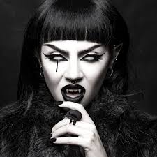 любовь приходит тихо 5 смотреть онлайн в хорошем качестве Http Cdn Shopify Com S Files 1 0872 3036 Products Mg 1199 Jpg V 1475079061 Vampire Skull Vampire Black Vampire