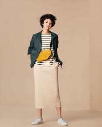 uniqlo ユニクロ on instagram on trend versatile slim silhouette skirt casual fashion uniqlo lifewear uniqlolifewear リブスカート ロングスカート バックスリット