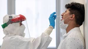 Luego que un juez en segunda instancia ratificara la decisión de exigir a las autoridades que retomaran la obligación de presentar una prueba de coronavirus con resultado negativo para los viajeros que. Dolor Lagrimas Y Hasta Desmayos Por Que Duele Tanto Que Te Hagan Una Prueba Pcr