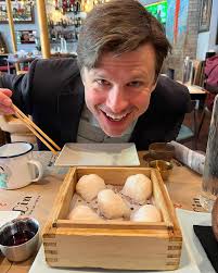 May Chen (@maywchen) • Instagram photos and videos