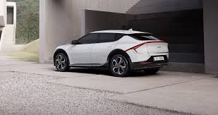 Hyundai is known for quality, comfortable and reliable. Kia Reveals Design Of Its New Ev6 Car