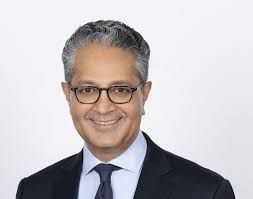 An Outsider Takes Over the House That Bogle Built