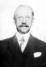 Half Pudding Half Sauce