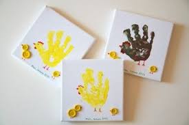 Handabdrucke Auf Leinwand Ostern Geschenke Basteln Ostern Basteln Mit Kindern Basteln Ideen Ostern