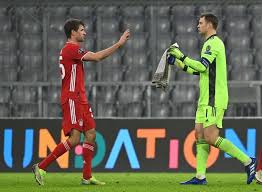 Let me know whose was better, messi's or ronaldo's? Bayern Germany On Twitter Manuel Neuer Surpasses Cristiano Ronaldo 14 And Joshua Kimmich 14 And Becomes The First Player In The History Of European Cups To Win 15 Games In A