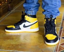 Check spelling or type a new query. Air Jordan 1 Yellow Toe Black White Ar1020 700 Release Date Sbd