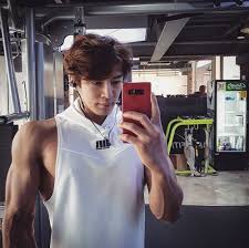 둘둘이들 사랑이 참 쉽지가 않네요. ë¶€ë°° ì„œë™ë§ˆ ë‚˜ì´ ê³¼ê±°ì–¼êµ´