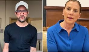 Sin embargo, internautas también lo señalaron por incongruente, pues presuntamente también. Callo De Hacha Defendio A Chumel Torres Y Critico Duramente A Beatriz Gutierrez Muller Infobae