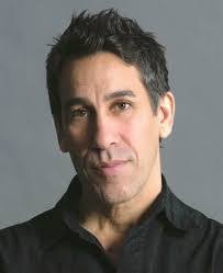 Paula Kowalski's Instagram, Twitter & Facebook