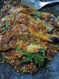 Resep sambal matah yang satu ini menggunakan kecombrang sebagai pelengkap. Galeri Masakan Terong Bakar Penyet Kemangi Bahan Bahan Facebook