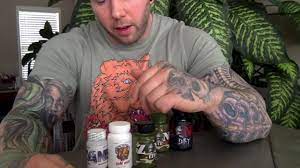 Ammoniasport pro athletes using smelling salts compilation video. How Long Do Smelling Salts Last For Youtube