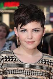 Many stars, celebrities, and trendsetters in the public eye possess immaculate long tresses everyone wants to emulate. 155 Short Haircuts For Round Faces With Tutorial
