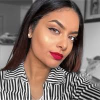 Sharon Collazo's Instagram, Twitter & Facebook