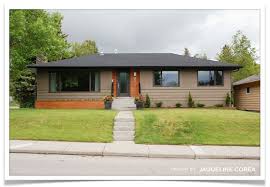 Http Decormentor Com Wp Content Uploads 2011 08 Wpk Exterior 2 Jacqueline Corea Jpg Bungalow Exterior Ranch House Exterior House Exterior