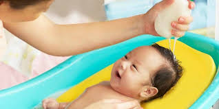 27 dos and don'ts for taking care of baby. Baby Care Tips How To Properly Care For Baby Bath Items Baby Bath Moments