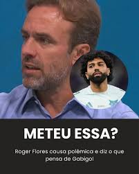 Ao vivo! Roger Flores causa polêmica e diz o que pensa de Gabigol no  Cruzeiro 😱 https://br.bolavip.com/cruzeiro/roger-flores-critica-gabigol-no-cruzeiro-apos-entrevista-de-leonardo-jardim-precisa-responder-nos-treinamentos?utm_source  ...