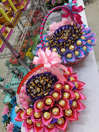 Gubahan sejadah bunga cinta hati oleh normawan jakaria. Gubahan Hantaran Coklat Yang Simple Gubahan Coklat