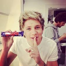 Daryl Gonzalez's Instagram, Twitter & Facebook