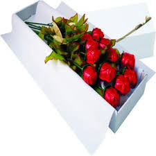 Show your special someone just how special they. Madeline Box Of 12 Chocolate Roses A Great Valentine S Day Gift Idea