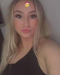 Emma Auld's Instagram, Twitter & Facebook