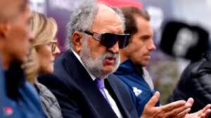 Usher, vrăjit de o româncă! Cine e Roberta Maria, bomba sexy care a  petrecut pe Arena O2, din Londra, cu artistul internațional