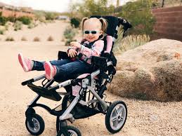 Sweet Girl So Relaxed In Her Reach Puset Urunler Serebral Palsi