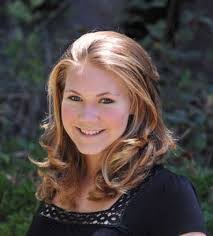 Shelley Shoemaker's Instagram, Twitter & Facebook