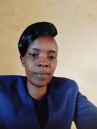 Why is this guy smelling Gold. Men's 1500m Final