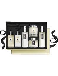 We offer a collection of brands including benefit, charlotte tilbury and clarins to get them ready for that special occasion or the perfect pamper night. Jo Malone London Ultimate Luxury Gift Set Selfridges Com