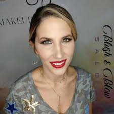 Somos tu mejor alternativa para tu actividad. Servicio de maquillaje y  peinado para toda ocasión. #peinados #recogidos #maquilljaje #makeup  #promseason #wedding #makeuplooks #mayagüez #puertorico @ Mayagüez, Puerto  Rico