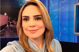 Rachel sheherazade, brazil news anchor. Sheherazade Processa Sbt Cita Assedio E Censura Em Acao De R 20 Mi