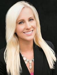 Sierra Williamson's Instagram, Twitter & Facebook