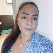 Busco un vestido formal L/XL para unos XV años 👗soy invitada ( no rosa)