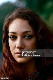 13 773 photos et images haute résolution de Actress Marisa