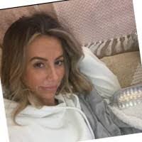 Tanya Dow's Instagram, Twitter & Facebook