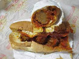 Meatball marinara footlong regular sub the meatball marinara sandwich is drenched in irresistible marinara sauce, sprinkled with parmesan cheese, topped with whatever you want (no judgement) and perfectly toasted just for you. Review Subway Meatball Pepperoni Sub Brand Eating