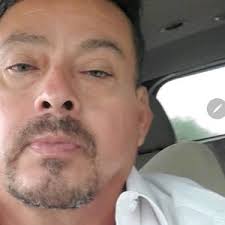 Armando Becerra (@armandobecerra503)