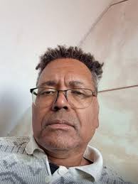 Tereza Alves Ele se parece muito com o Miguel Jefferson Jefferson 4d Haha  Responder 43