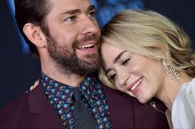 Emily blunt and john krasinski met in 2008, where john says that it was love at first sight. John Krasinski Or Emily Blunt Who Has The Higher Net Worth In 2019