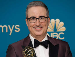 Reddit Community Is Protesting by Posting 'Sexy' John Oliver Photos