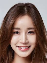 Yoon Jin Yi (윤진이)