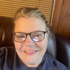 Tracy Sanborn's Instagram, Twitter & Facebook